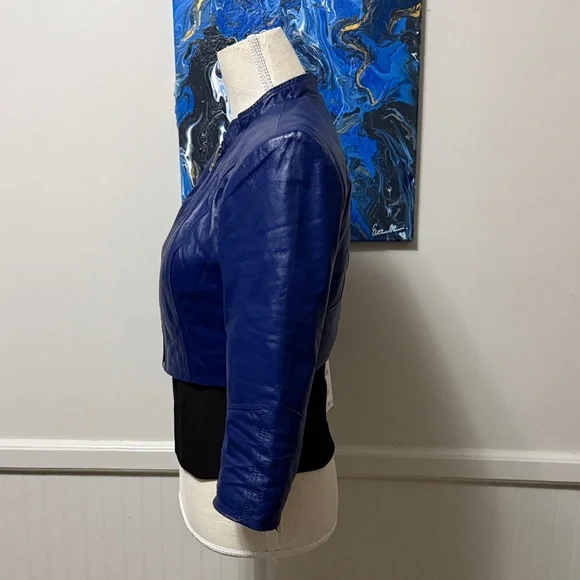 Bebe 100% leather crop Women's Blue Leather Jacket - Picture 6 of 13